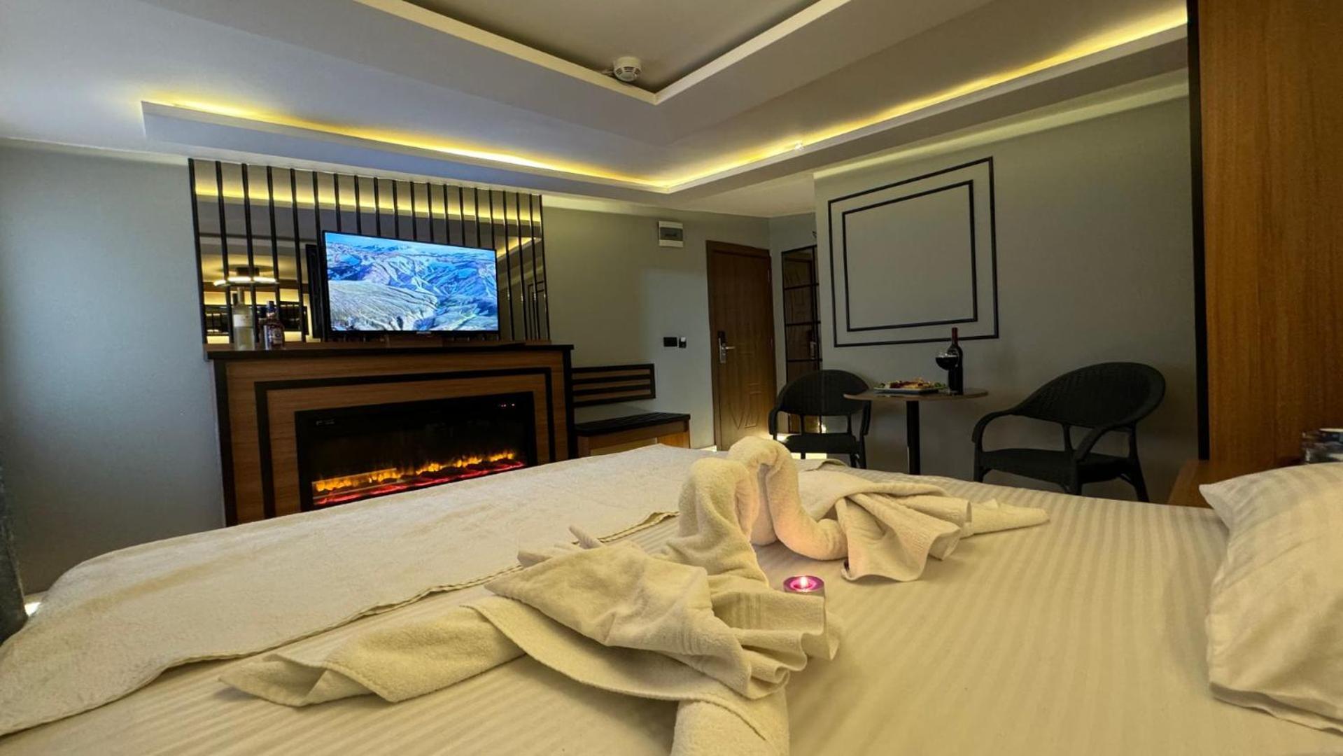 Blueway Hotel อิสตันบูล ภายนอก รูปภาพ